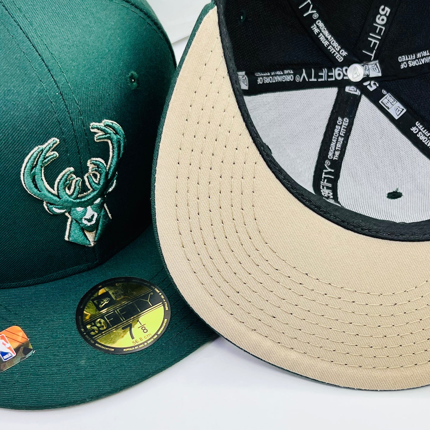 BK01 Gorra 8C Milwaukee Bucks PL Cerrada