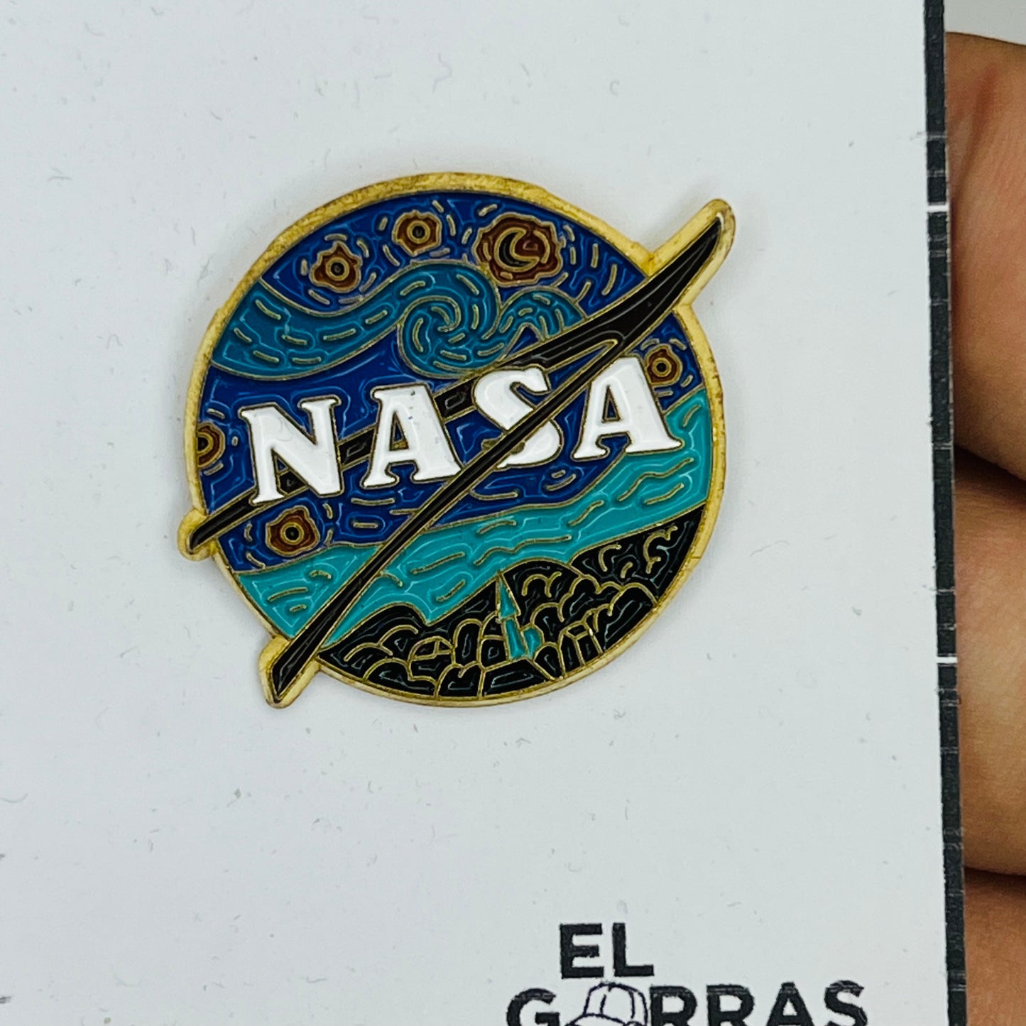 PN23 PIN Gorra Space 1