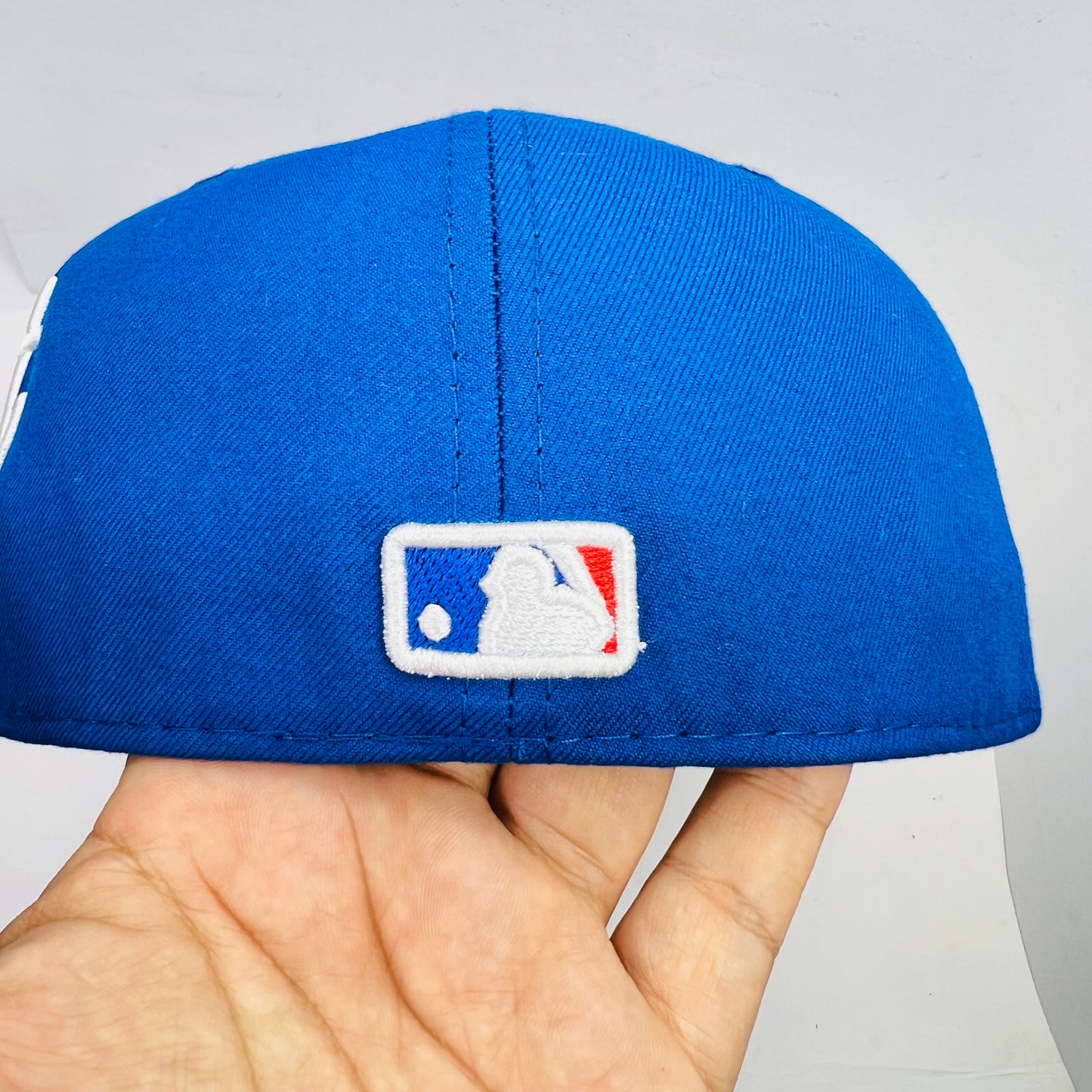 TBJ01 Gorra 8C Toronto Blue Jays PL Cerrada