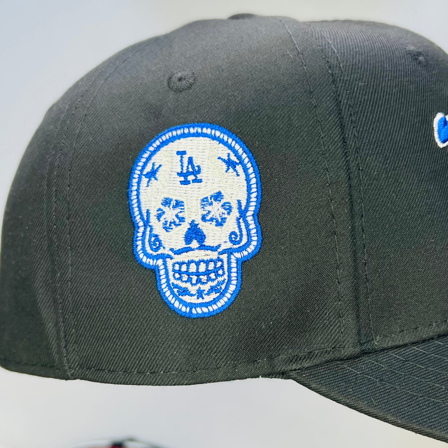 LA11 Gorra 8C Los Angeles Dodgers SCV Cerrada