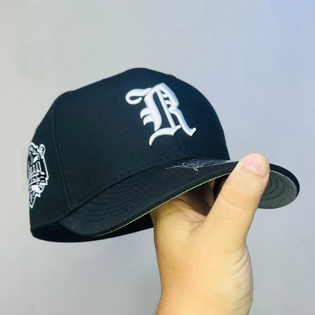 RV04 Gorra OG Rival SCV Cerrada