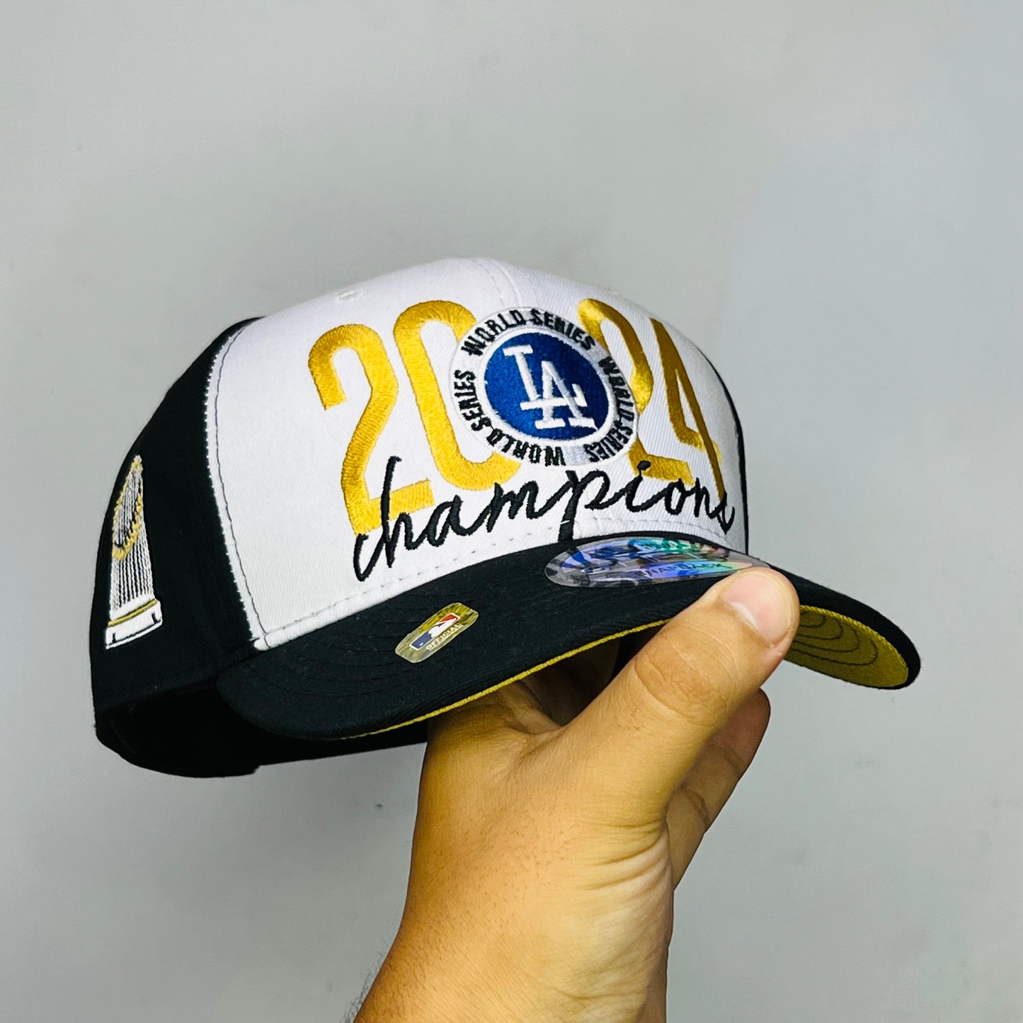 LA04 Gorra 8C Los Angeles Dodgers SCV Ajustable
