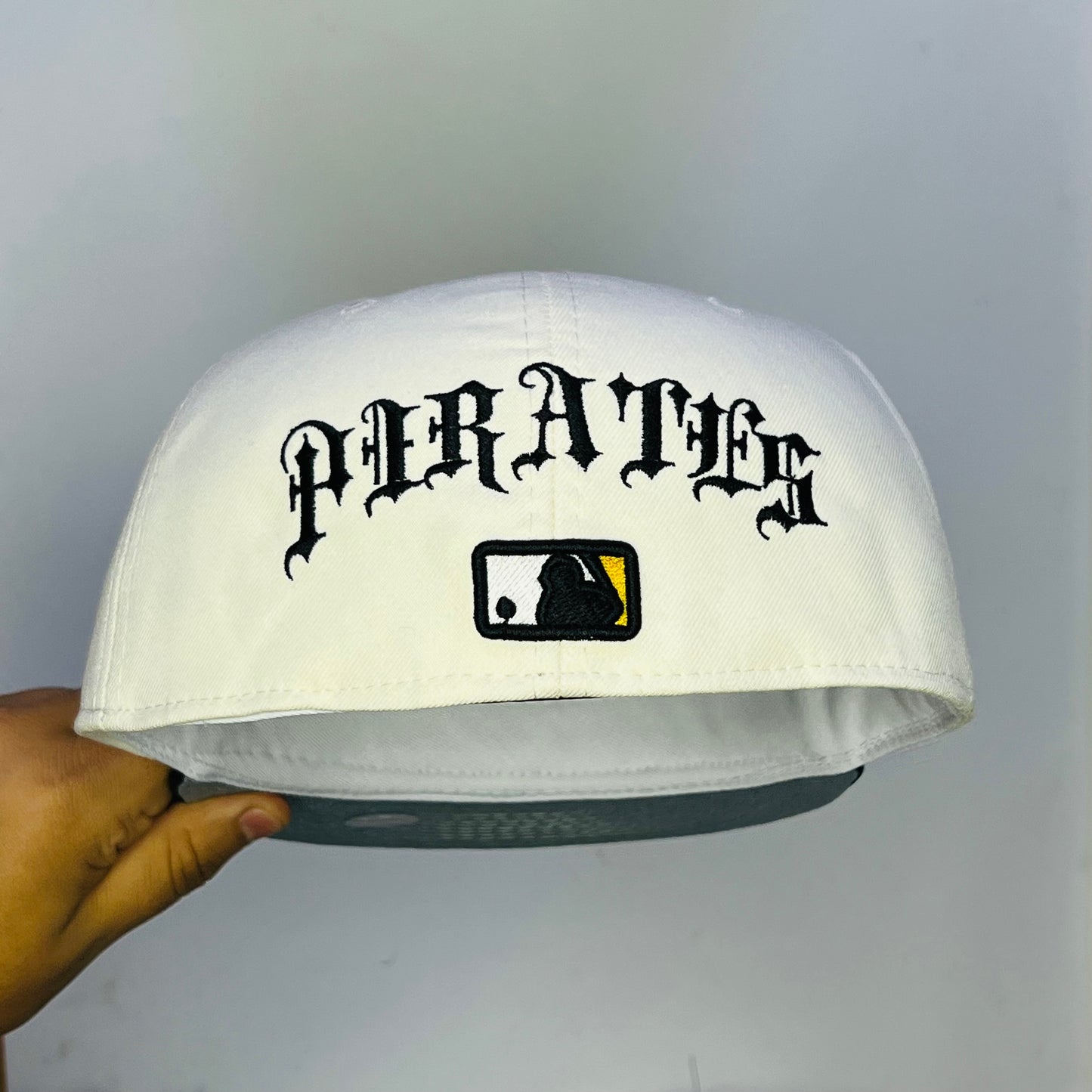 PT02 Gorra JC Pitsburgh Pirates PL Cerrada