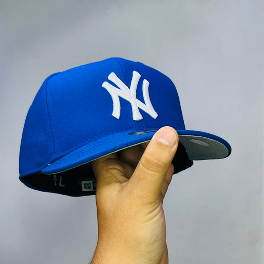 NY13 Gorra 5C New York Yankees SCV Cerrada
