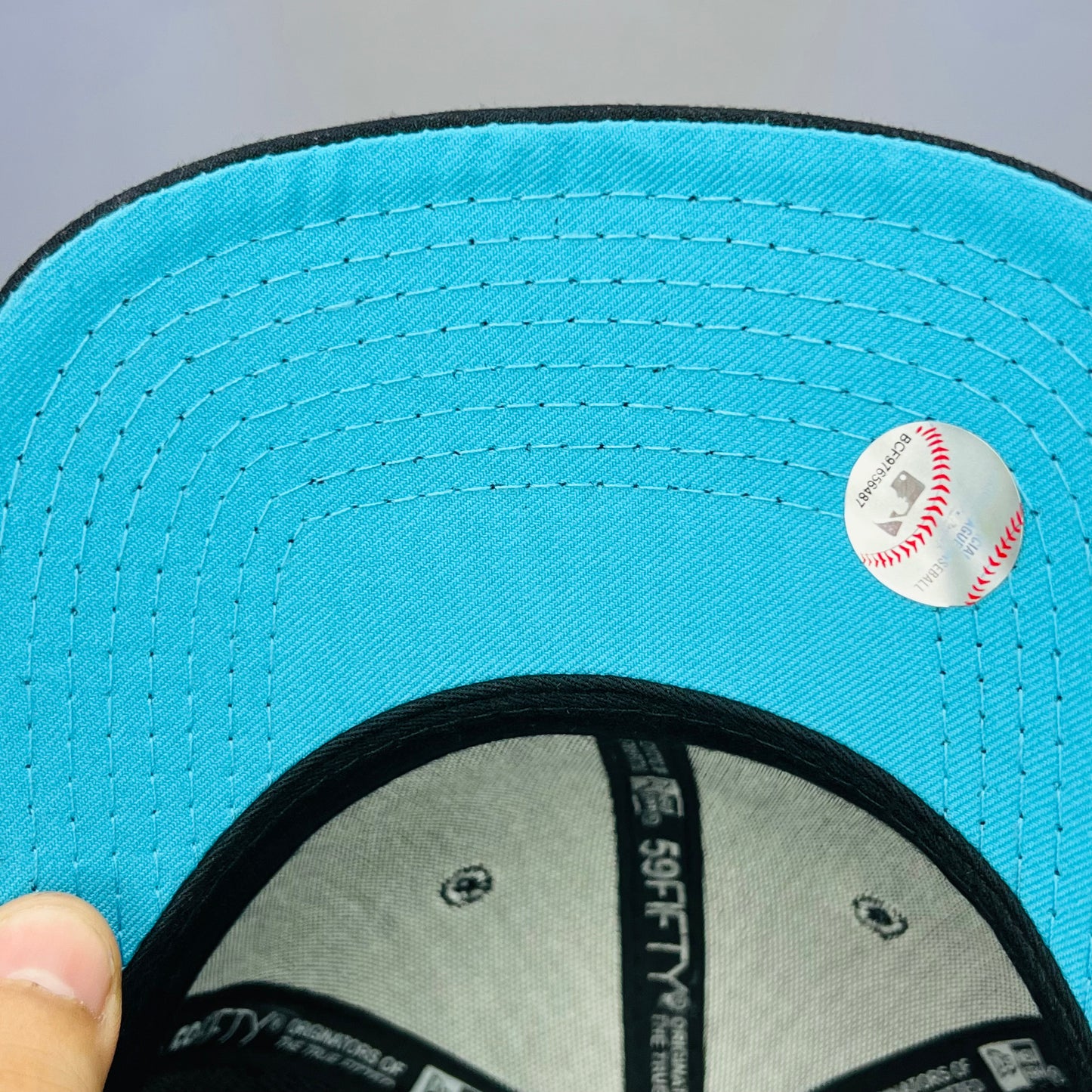 TBJ01 Gorra 3C Toronto Blue Jays CV Cerrada