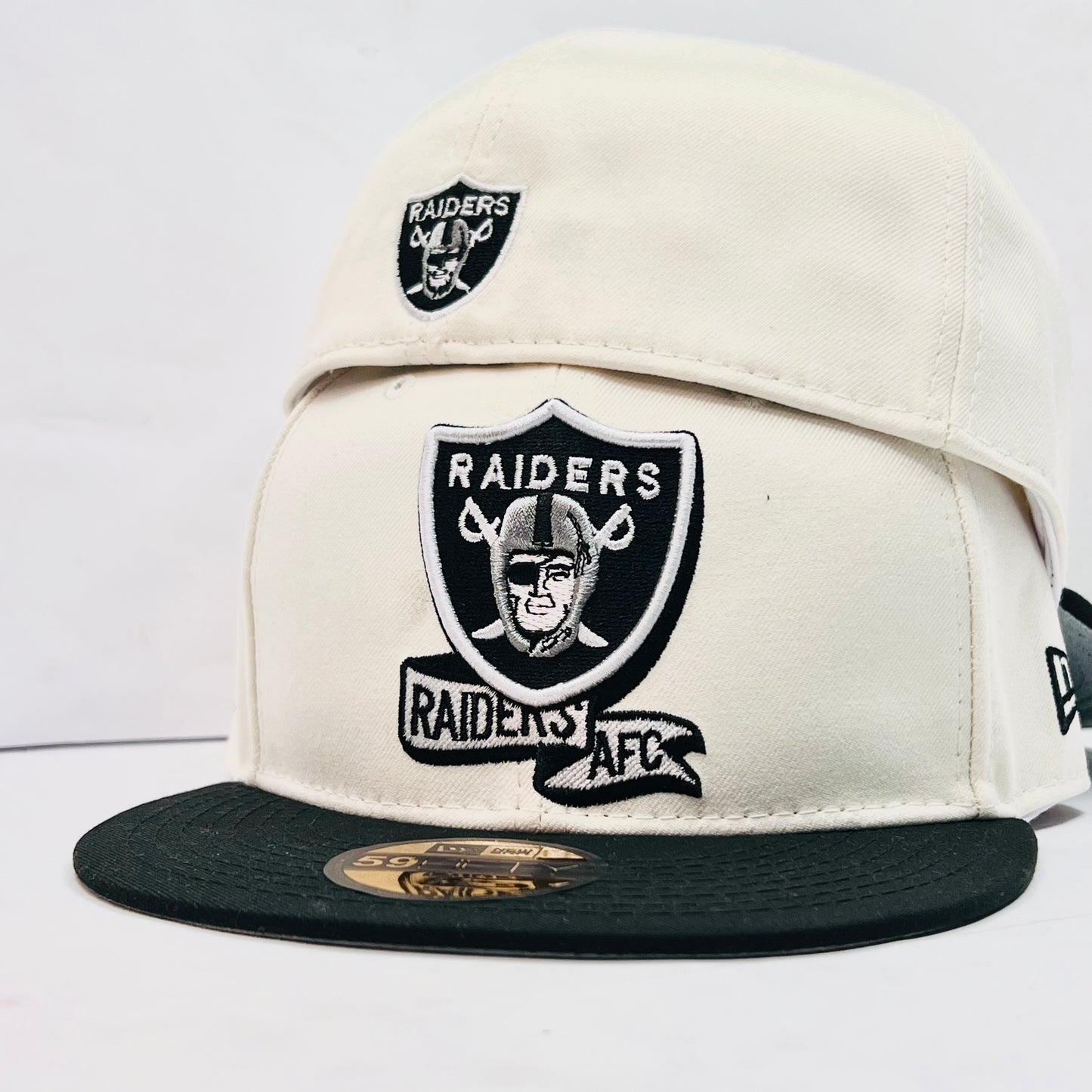 RD01 Gorra 8C Las Vegas Raiders PL Cerrada