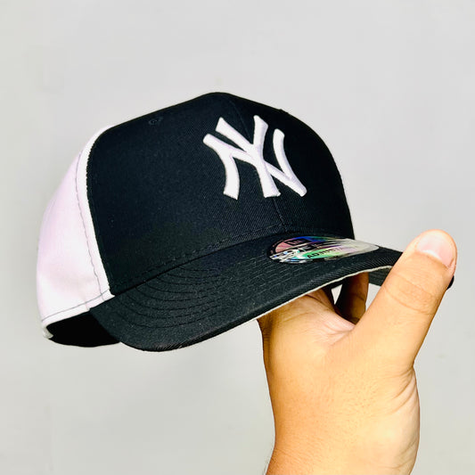 NY33 Gorra 8C New York Yankees SCV Ajustable