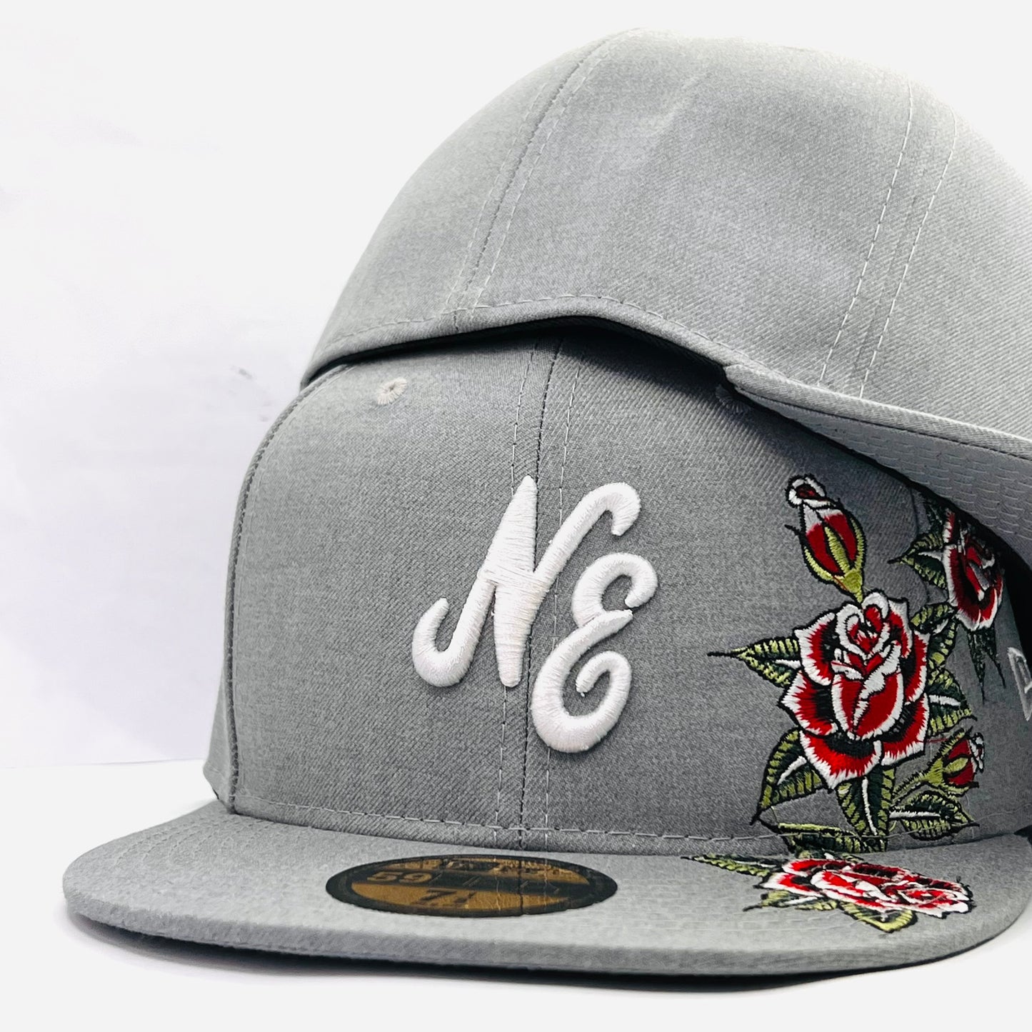 NE02 Gorra 8C NE PL Cerrada