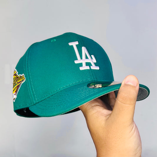 LA15 Gorra 8C Los Angeles Dodgers SCV Cerrada