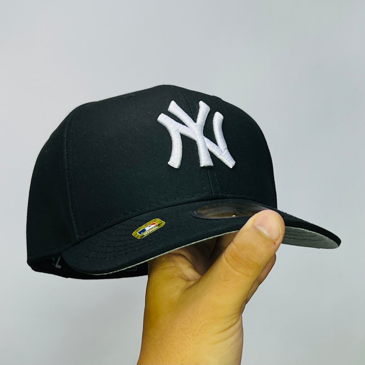 NY50 Gorra 8C New York Yankees SCV Cerrada