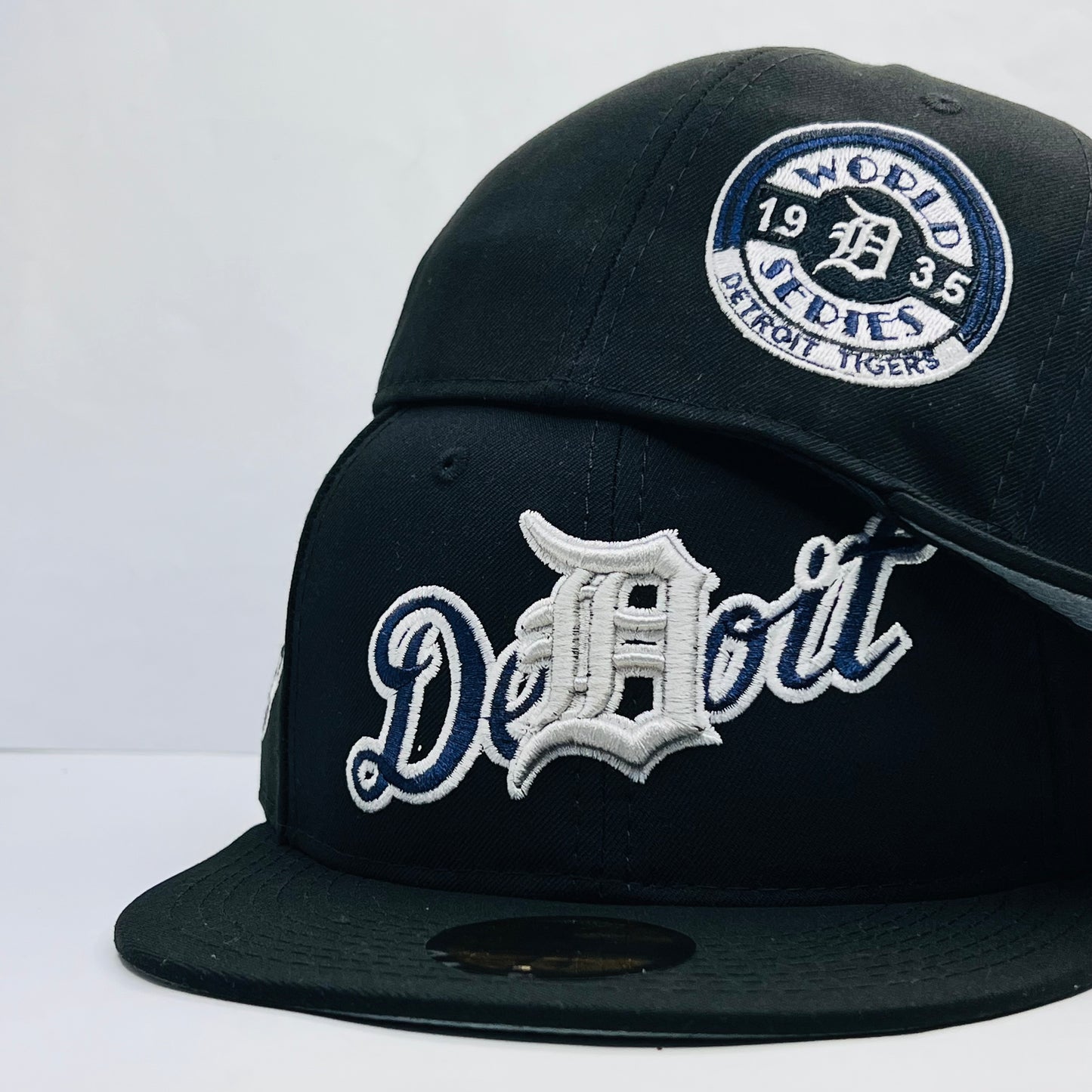 DT07 Gorra 8C Detroit Tigers PL Cerrada