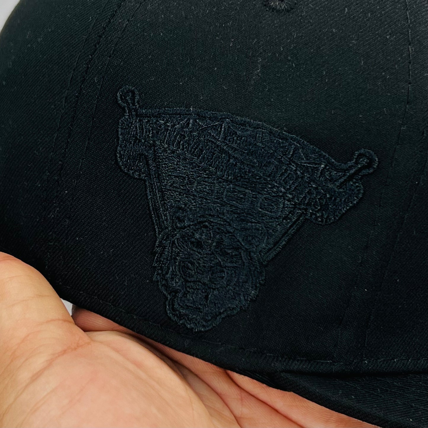 DT06 Gorra 8C Detroit Tigers PL Cerrada