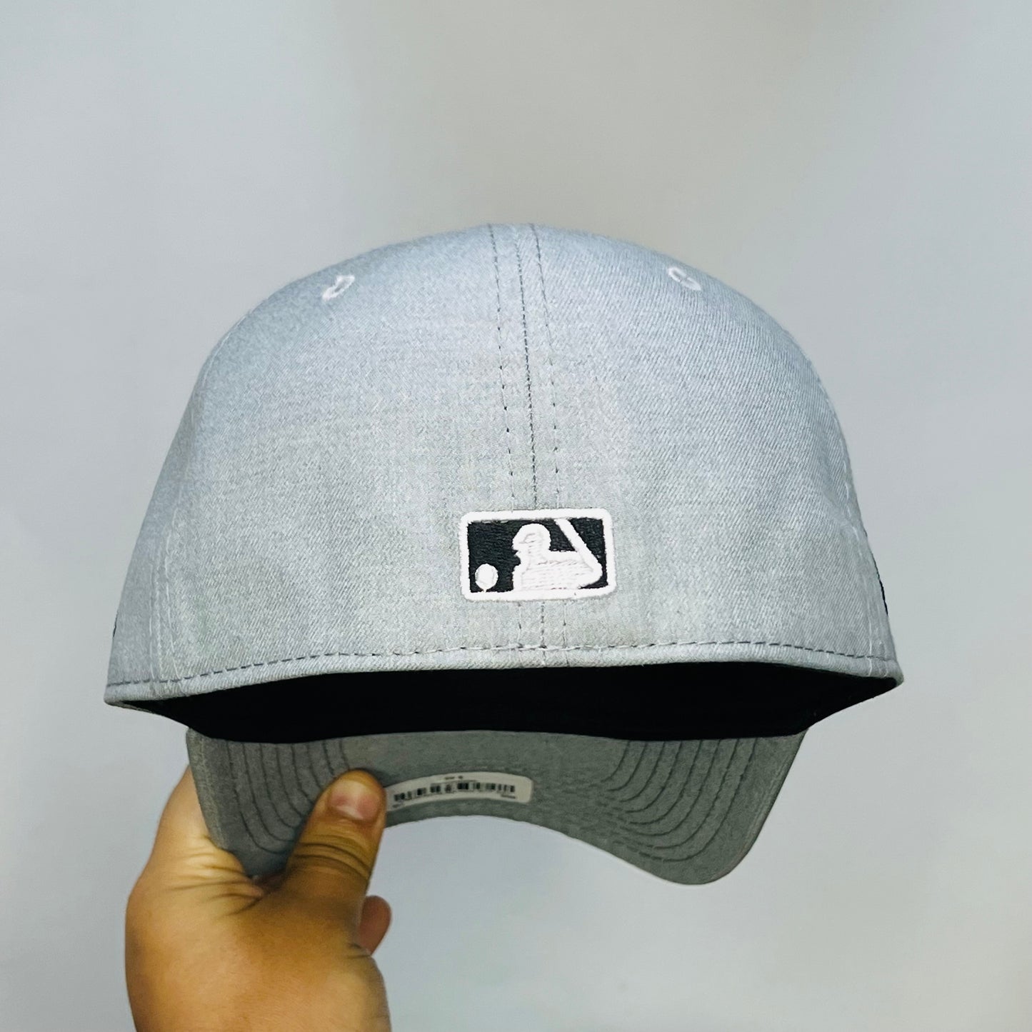 NY16 Gorra 2C New York Yankees CV Cerrada – ElgorrasPE