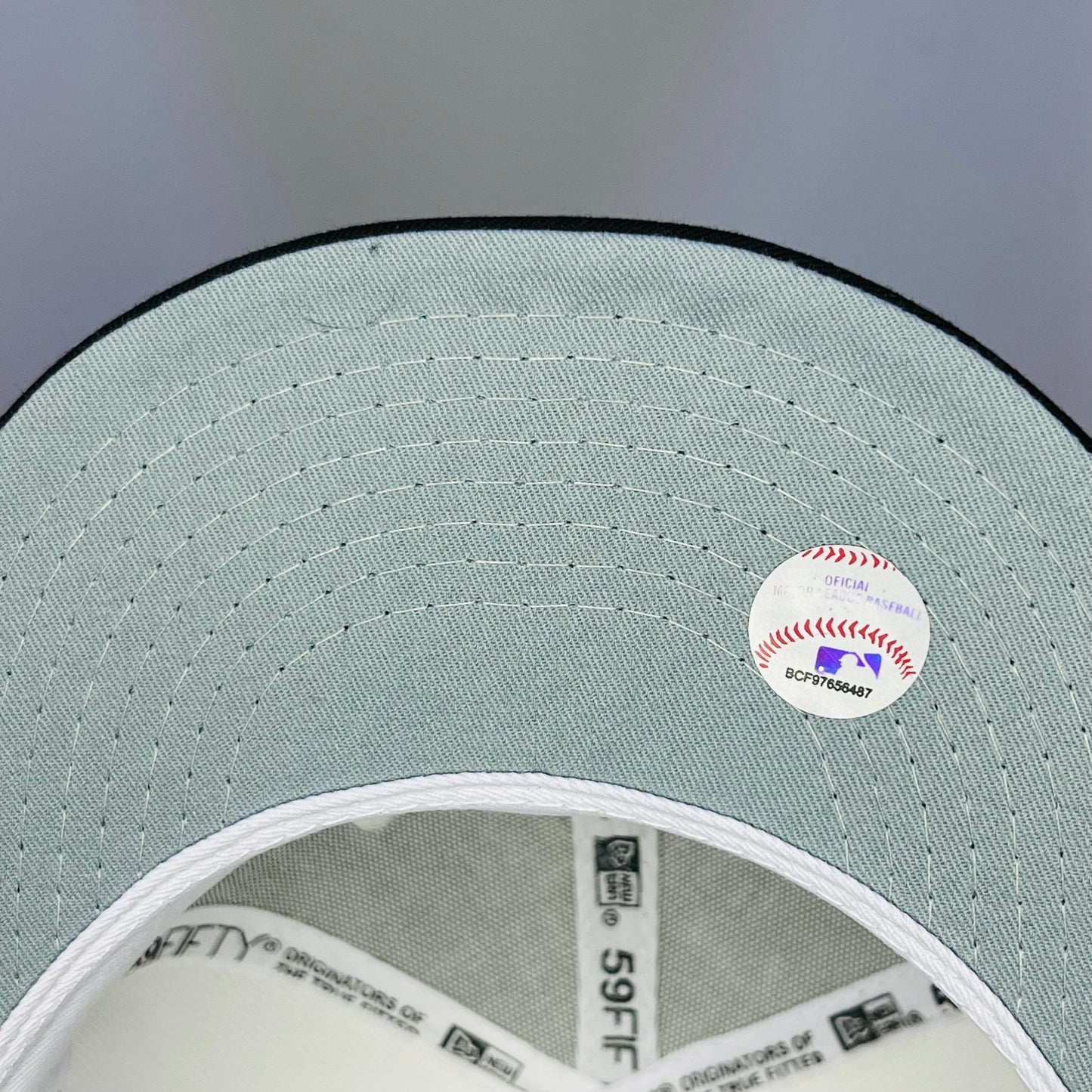 SX02 Gorra 8C Chicago White Sox PL Cerrada