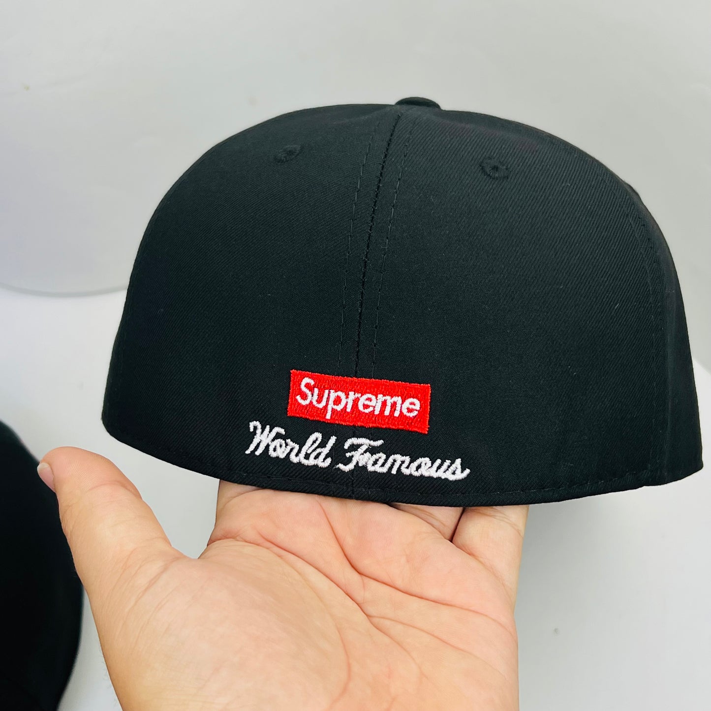 SUP07 Gorra 8C Supreme PL Cerrada