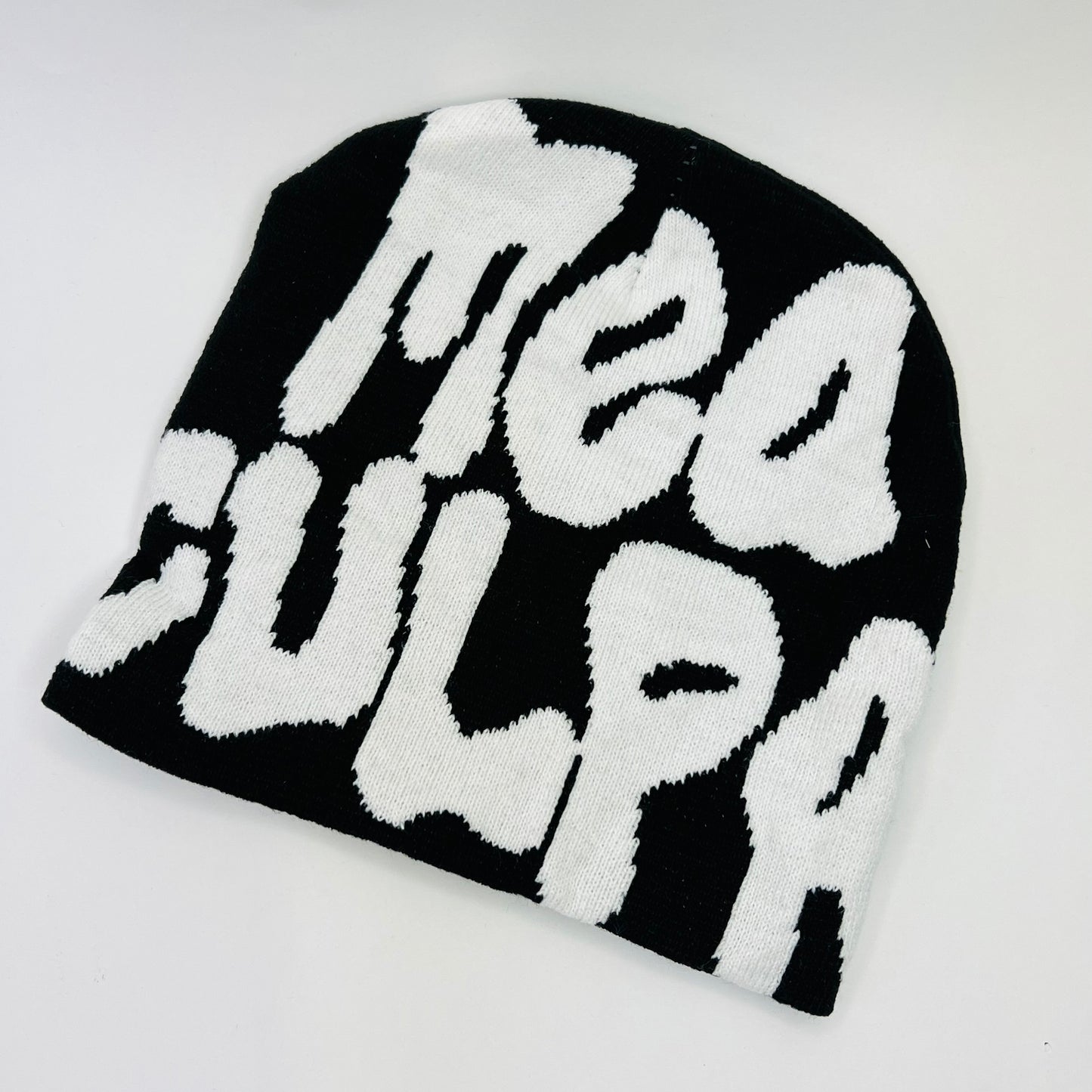 BNE07 Beanie Rival 07