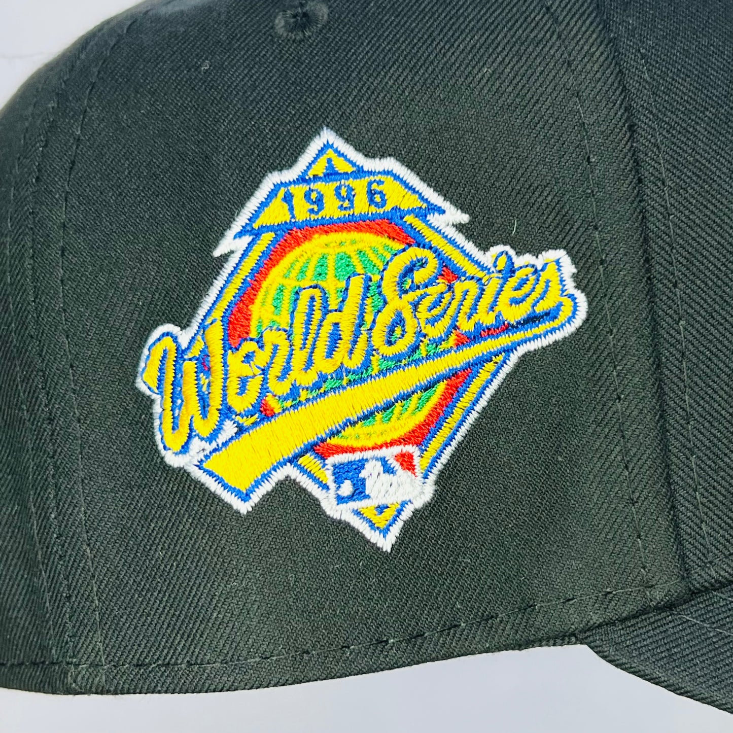 NY17 Gorra 8C New York Yankees SCV Cerrada