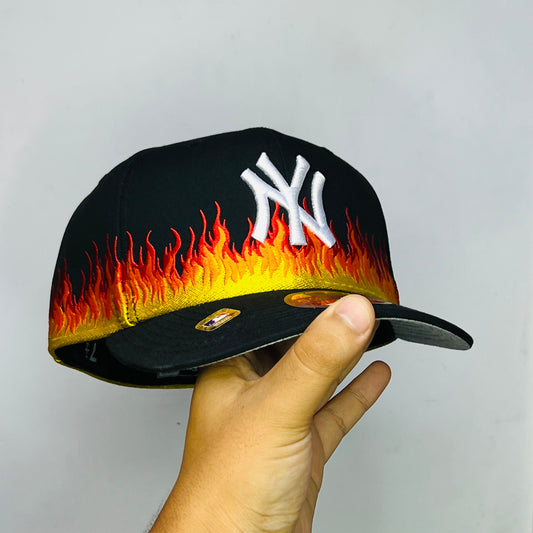 NY23 Gorra 8C New York Yankees SCV Cerrada