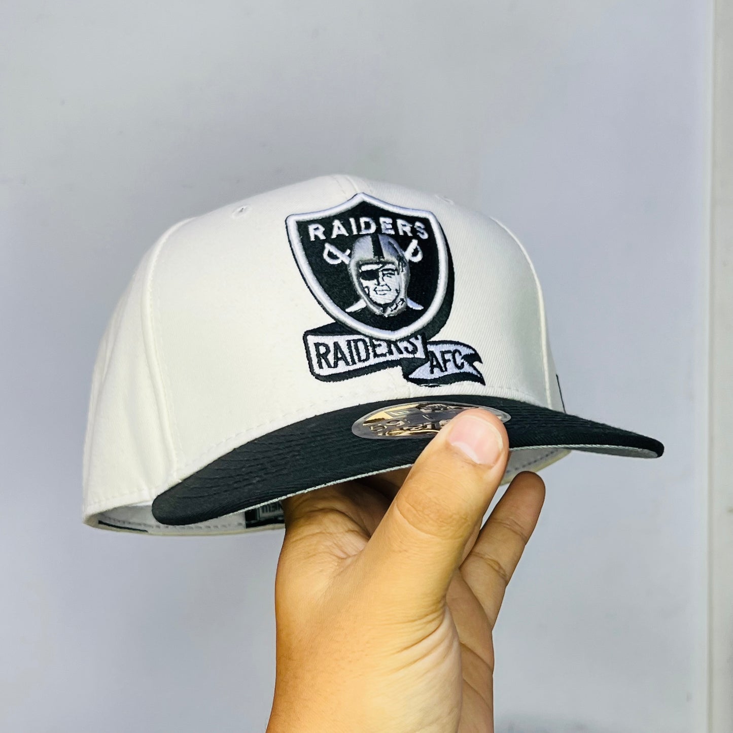 RD01 Gorra 8C Las Vegas Raiders SCV Cerrada