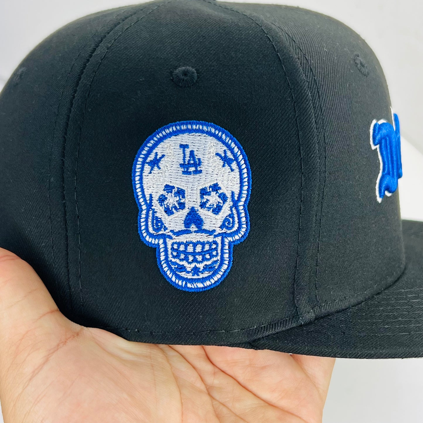 LA27 Gorra 8C Los Angeles Dodgers PL Cerrada