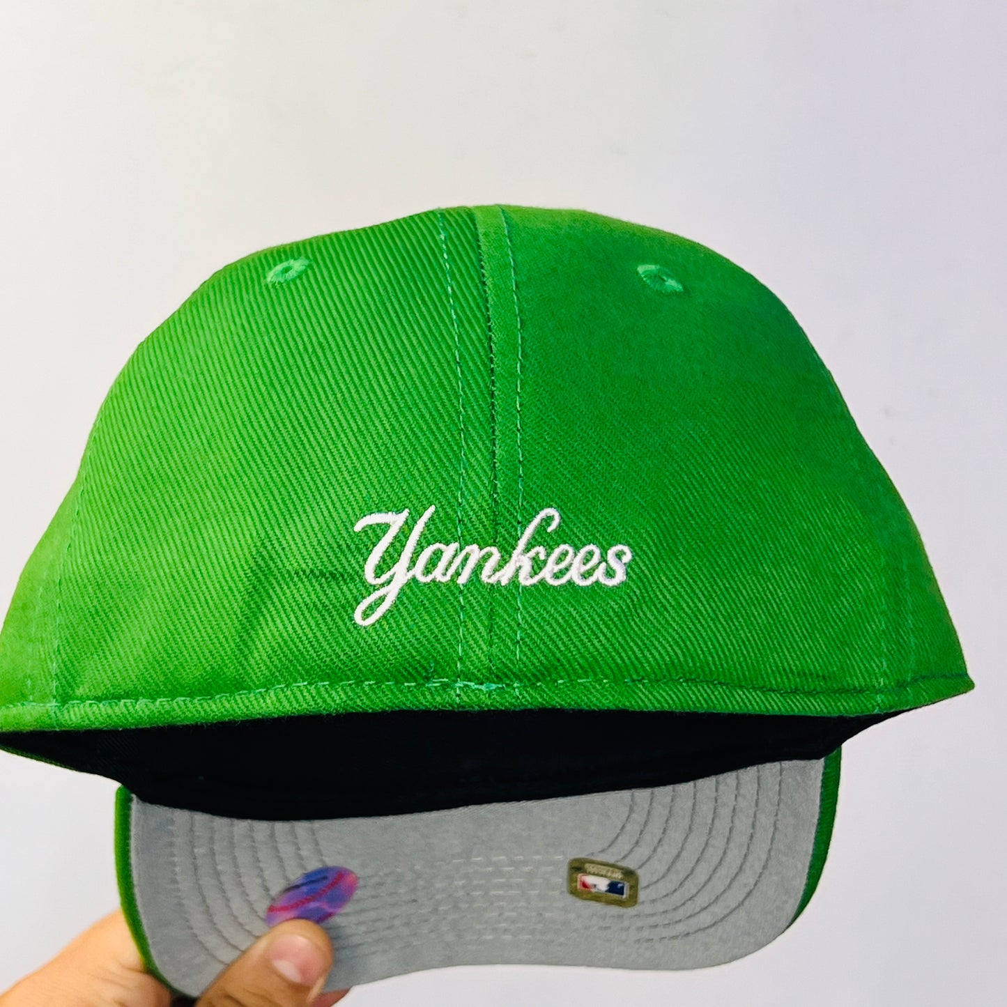 NY02 Gorra 6C New York Yankees SCV Cerrada