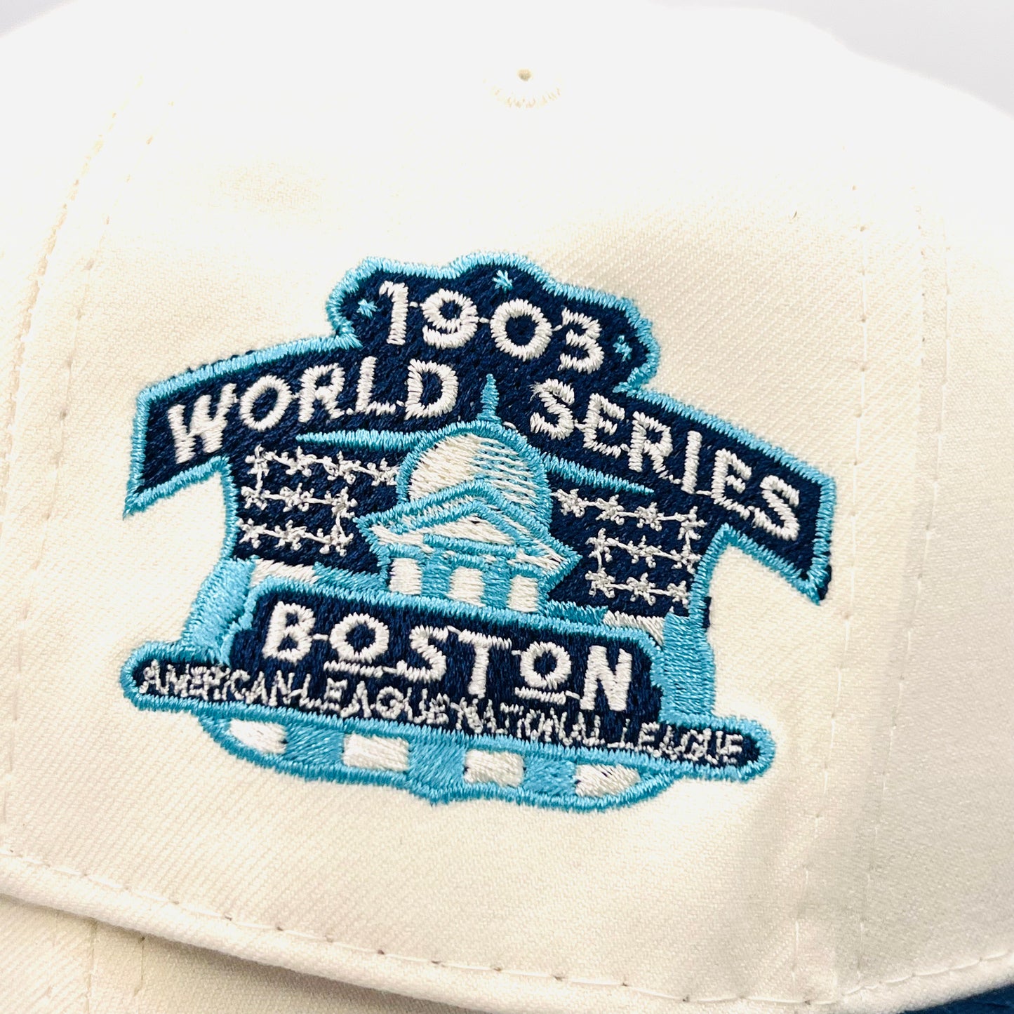 B10 Gorra 8C Boston Red Sox PL Cerrada