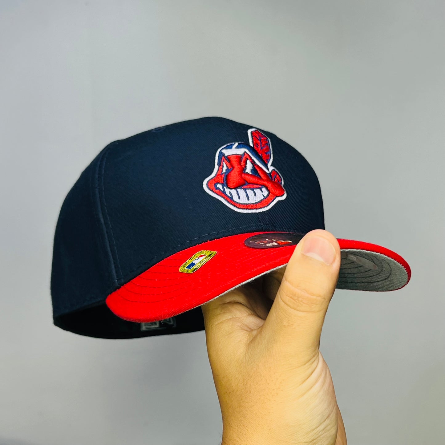 IND01 Gorra 8C Cleveland Indians SCV Cerrada