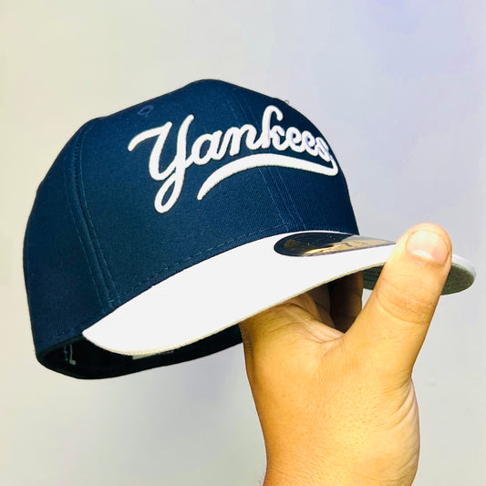 NY39 Gorra 8C New York Yankees SCV Cerrada