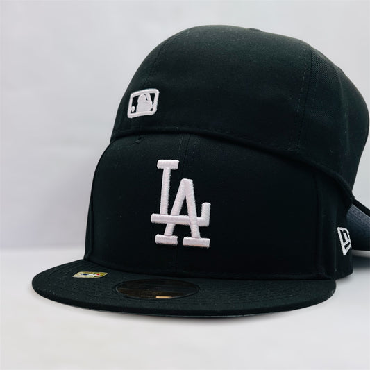 LA02 Gorra 8C Los Angeles Dodgers PL Cerrada