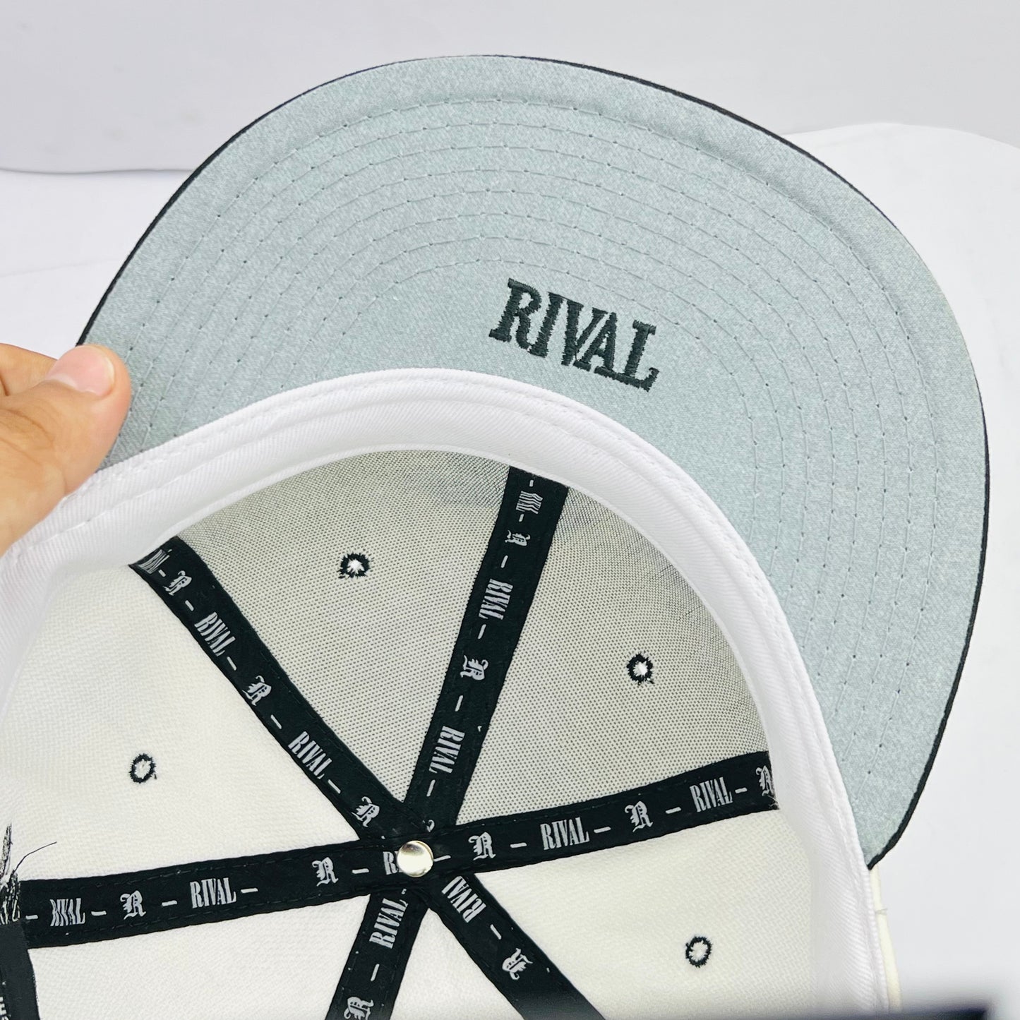 RV05 Gorra OG Rival PL Cerrada